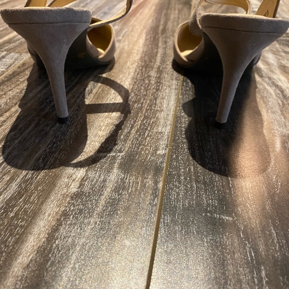 Heels - Picture 3 of 4